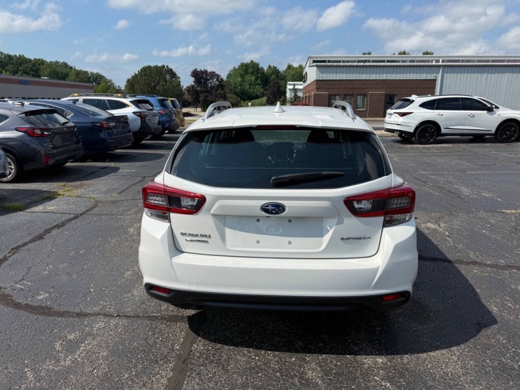 2022 Subaru Impreza Image 7