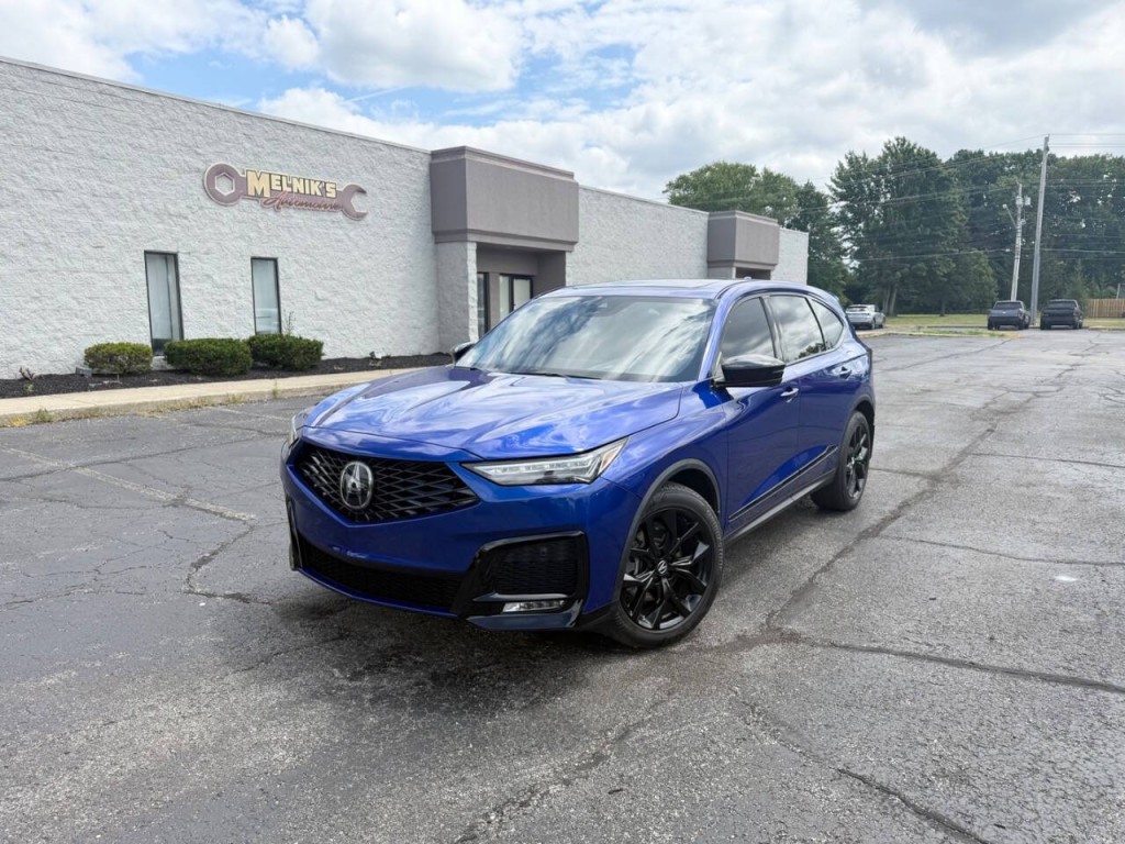 2022 Acura MDX Image 2