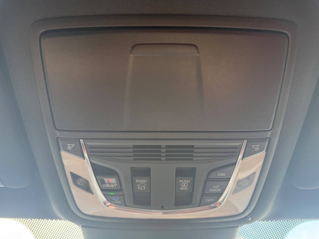 2022 Acura MDX Image 44