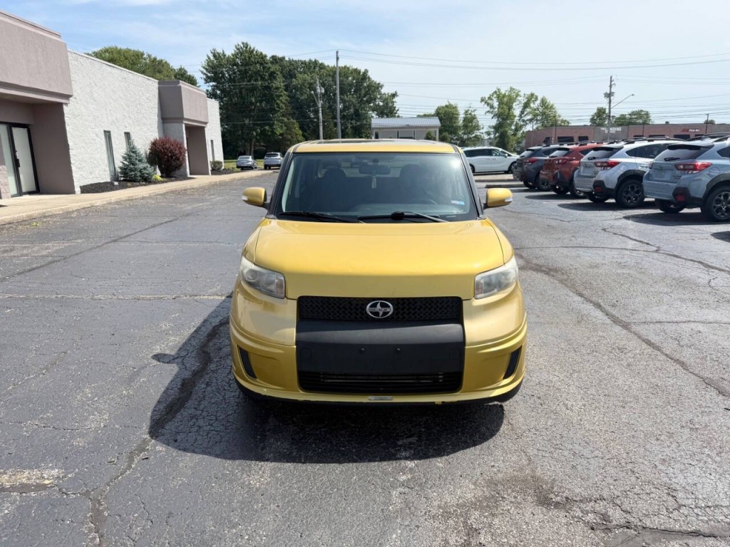 2008 Scion xB Image 2