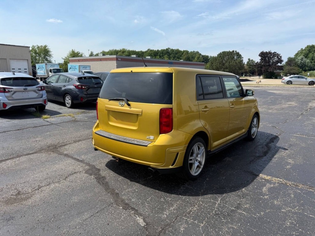 2008 Scion xB Image 5