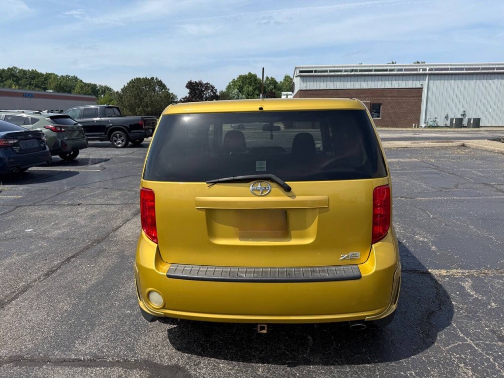 2008 Scion xB Image 6