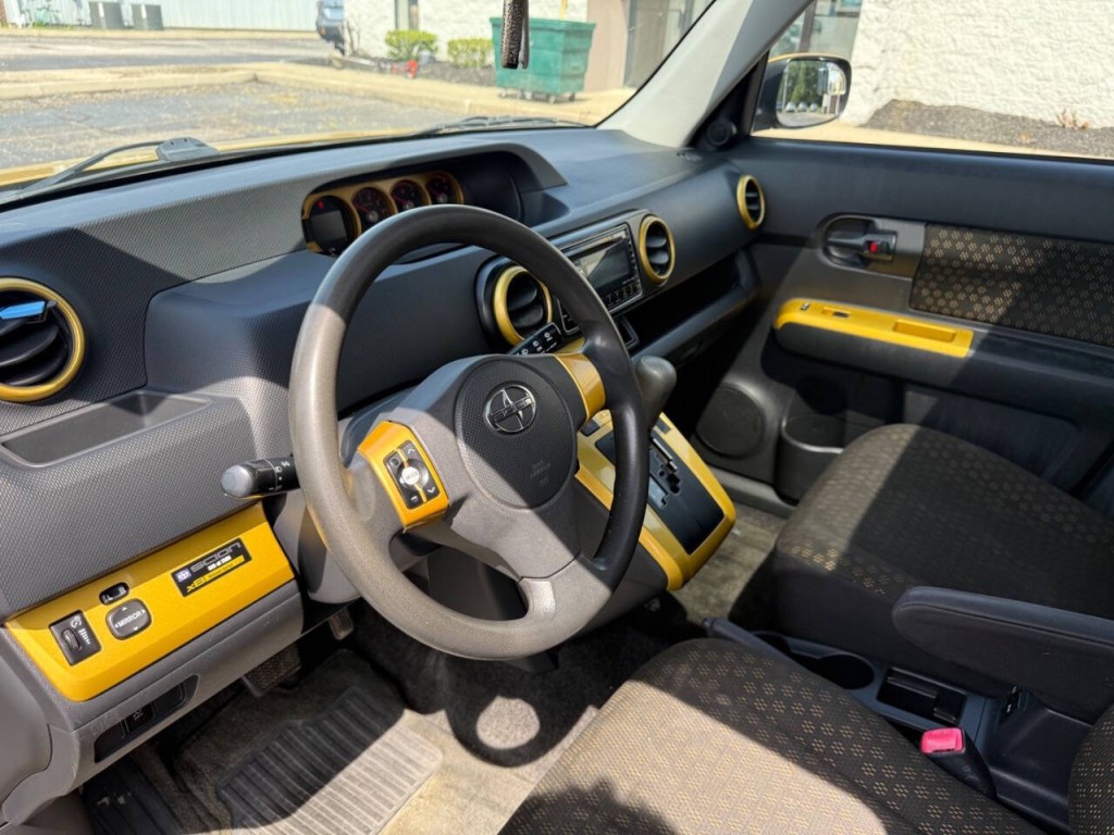 2008 Scion xB Image 15