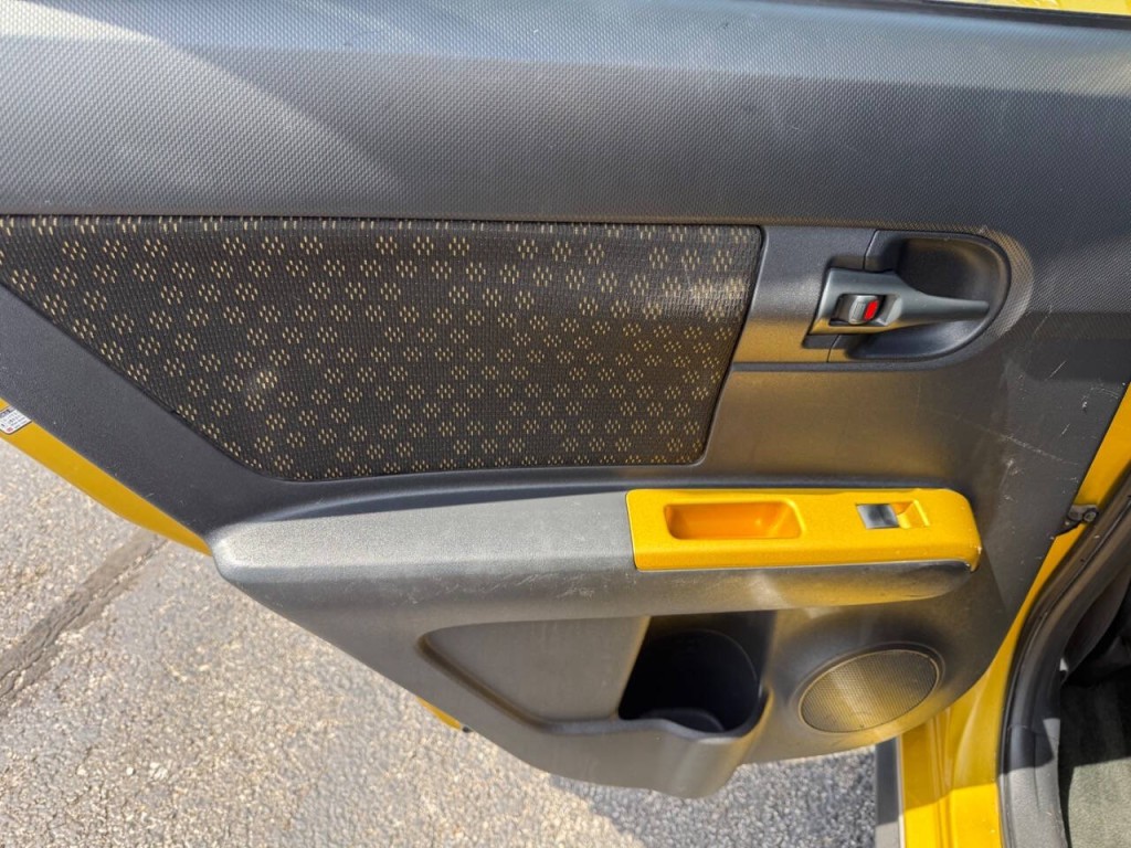 2008 Scion xB Image 18