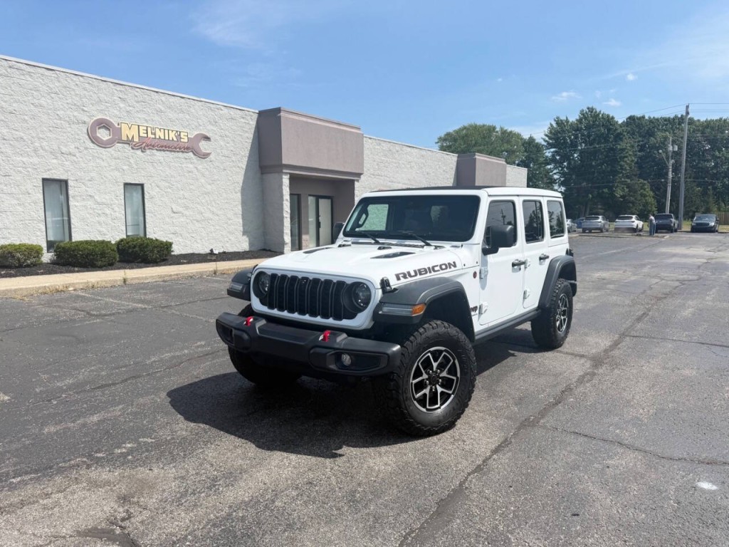 2024 Jeep Wrangler Image 2