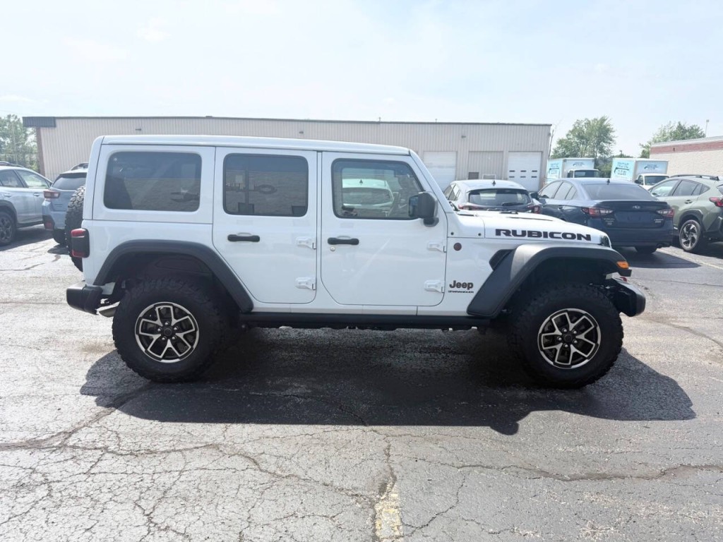 2024 Jeep Wrangler Image 5