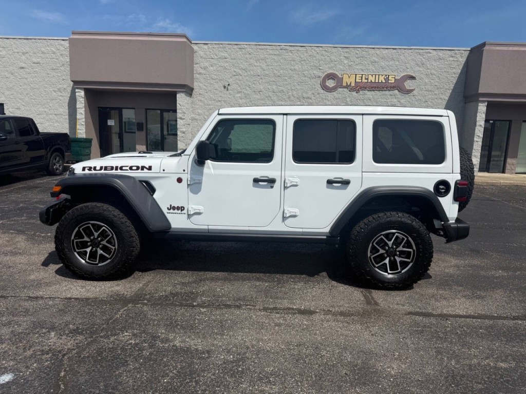 2024 Jeep Wrangler Image 9