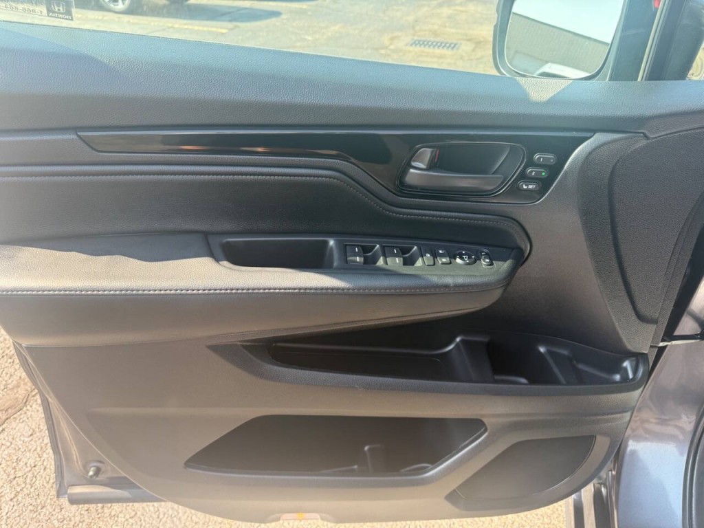 2025 Honda Odyssey Image 13