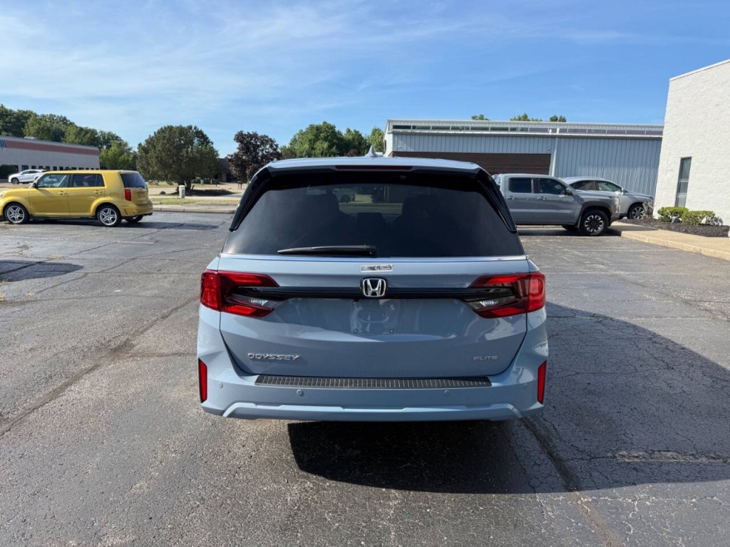 2025 Honda Odyssey Image 6