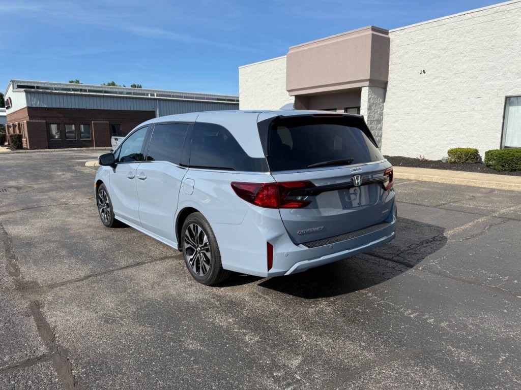 2025 Honda Odyssey Image 7