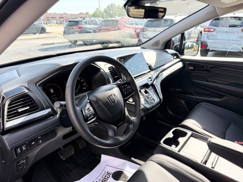 2025 Honda Odyssey Image 16