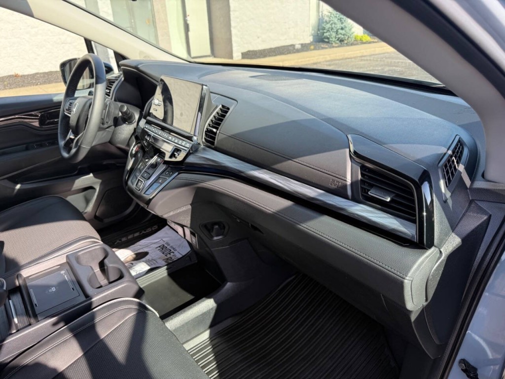 2025 Honda Odyssey Image 30
