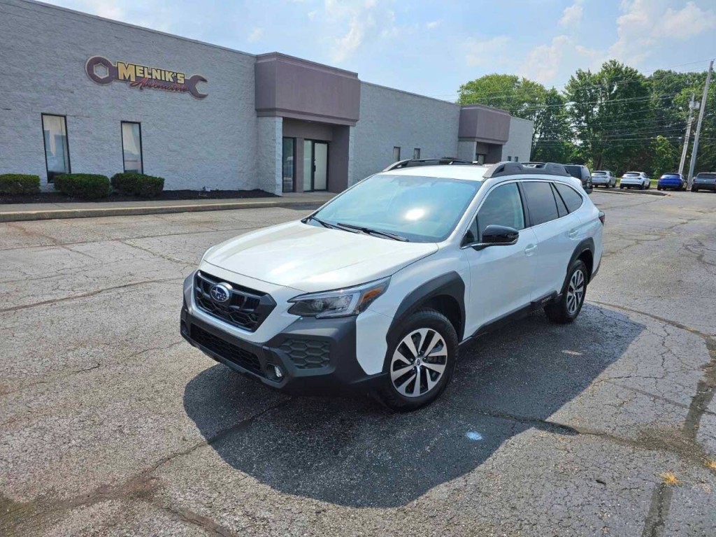 2024 Subaru Outback Image 2