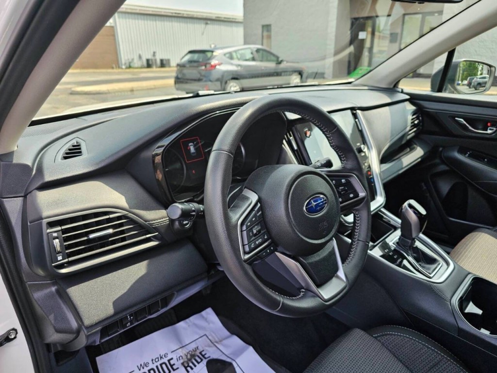 2024 Subaru Outback Image 18