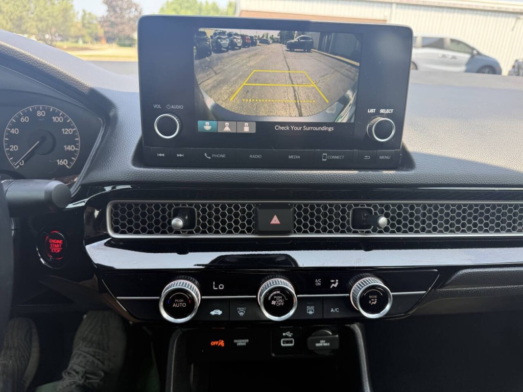 2024 Honda Civic Image 32