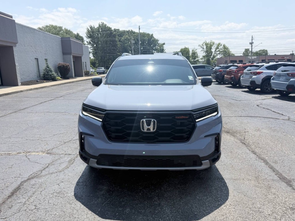 2025 Honda Pilot Image 3