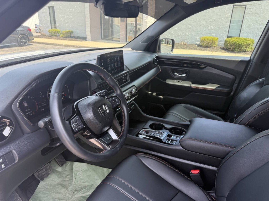 2025 Honda Pilot Image 17