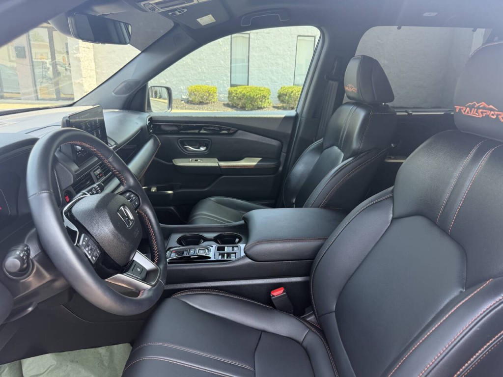 2025 Honda Pilot Image 18