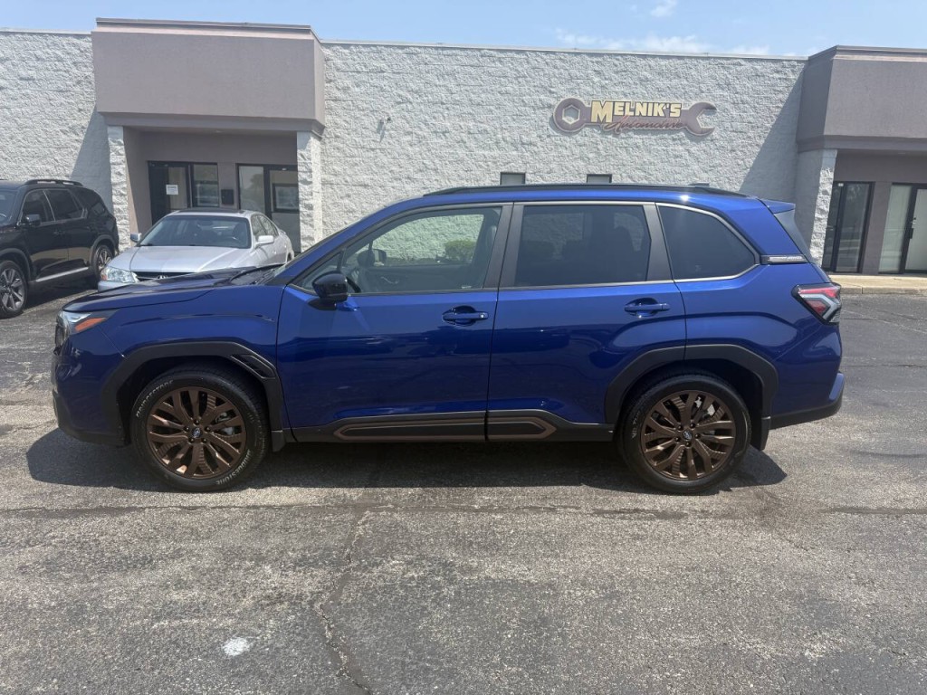 2025 Subaru Forester Image 9