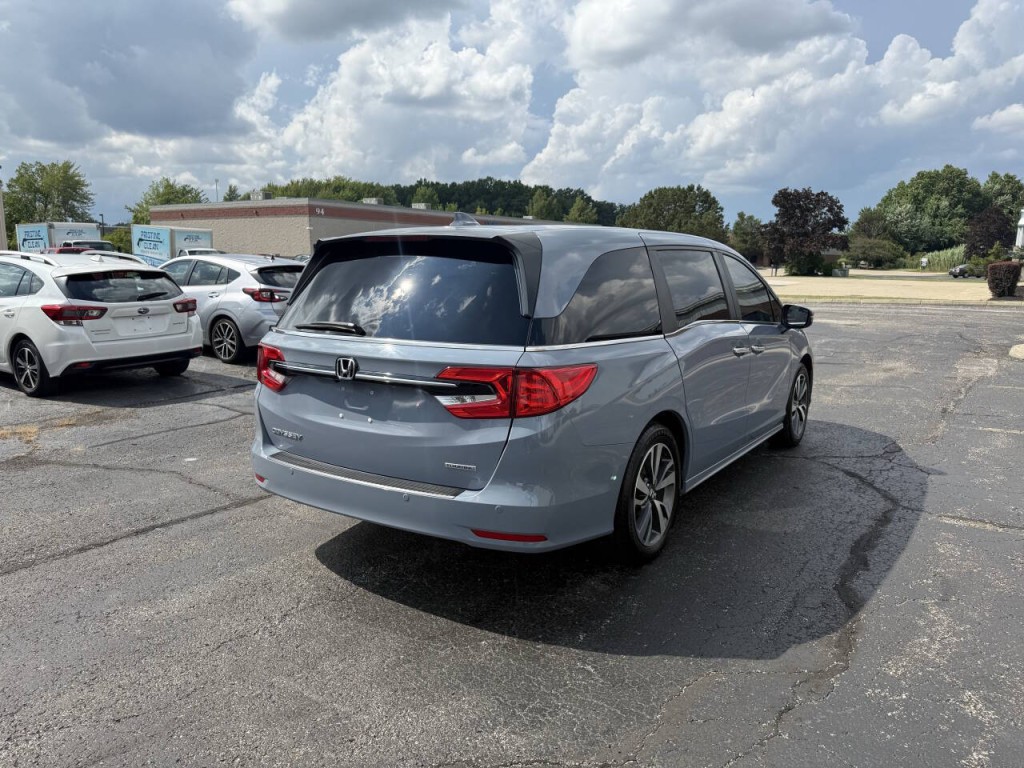 2024 Honda Odyssey Image 6