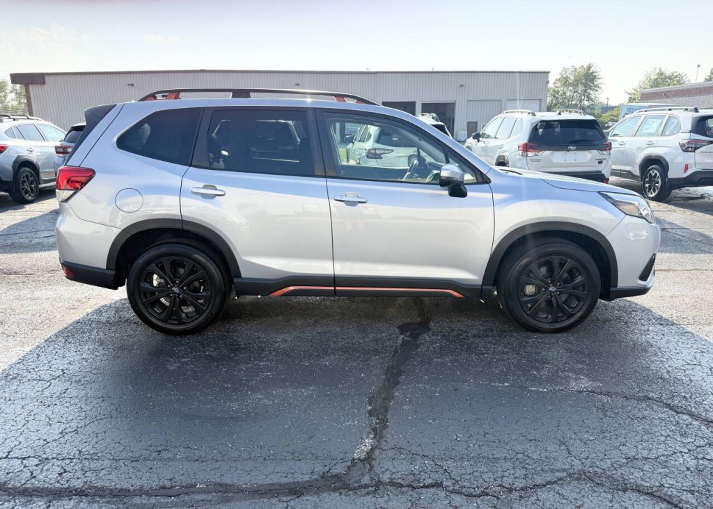 2024 Subaru Forester Image 5