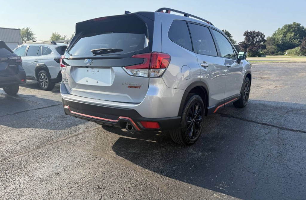 2024 Subaru Forester Image 6