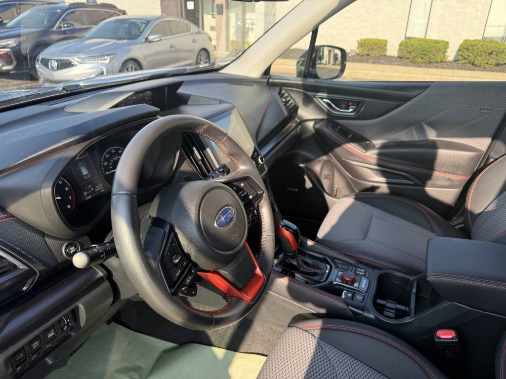 2024 Subaru Forester Image 16