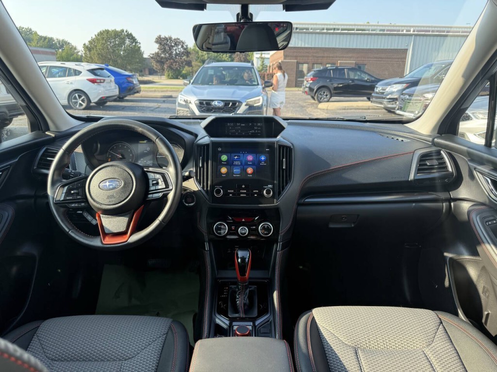 2024 Subaru Forester Image 25