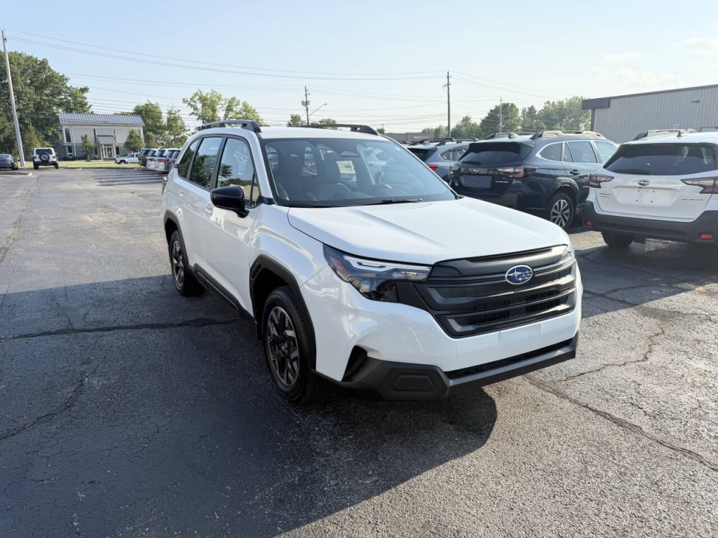 2025 Subaru Forester Image 4
