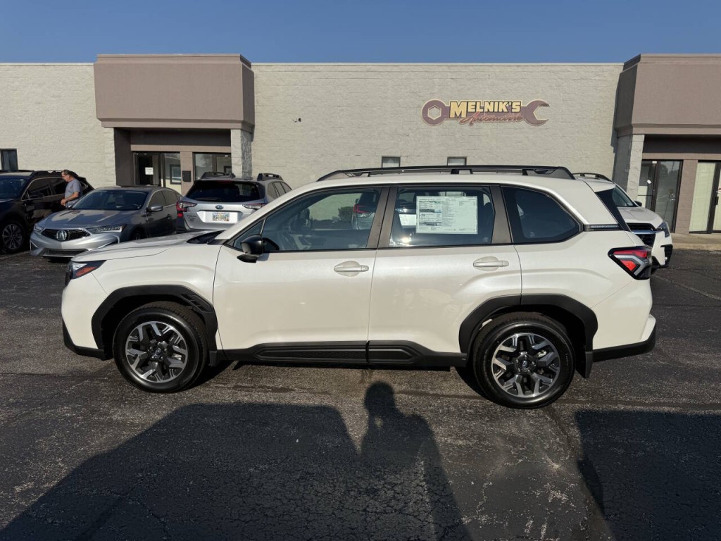 2025 Subaru Forester Image 9