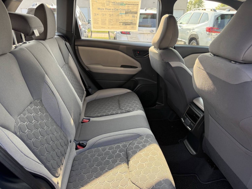 2025 Subaru Forester Image 22
