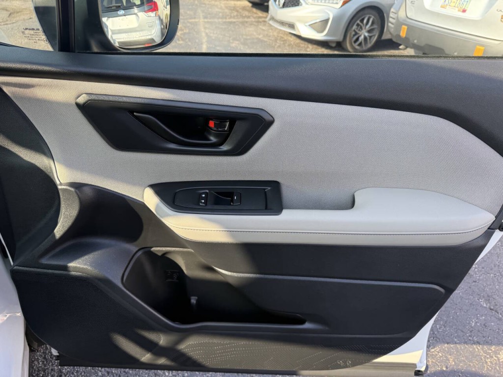 2025 Subaru Forester Image 23