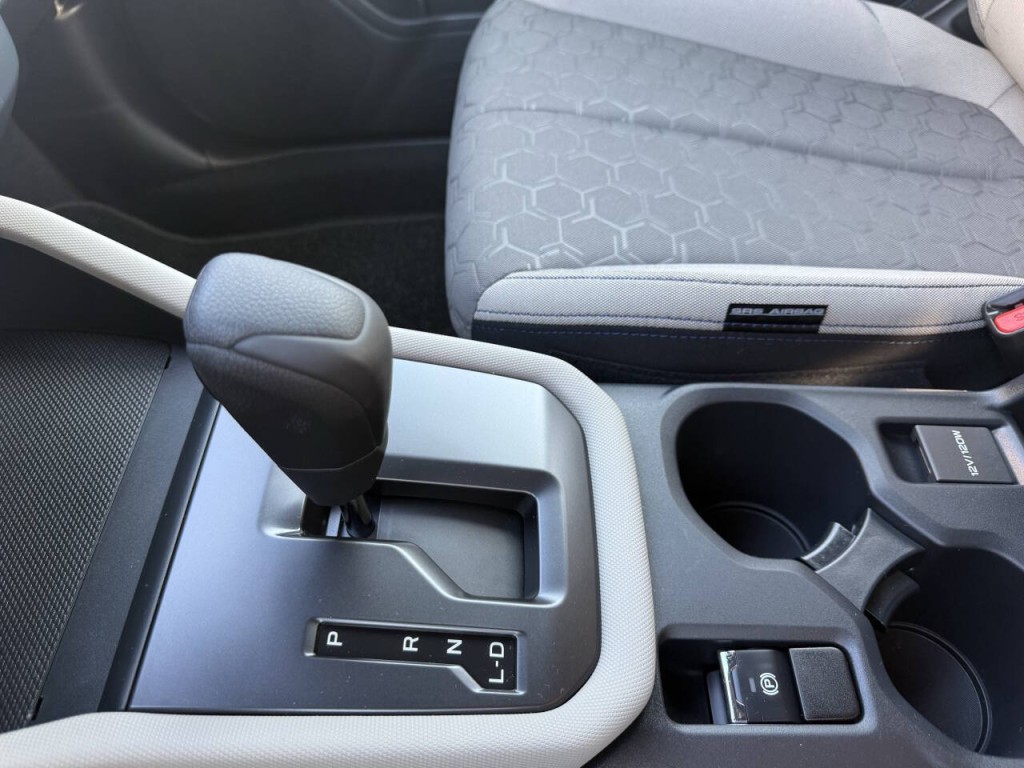 2025 Subaru Forester Image 31