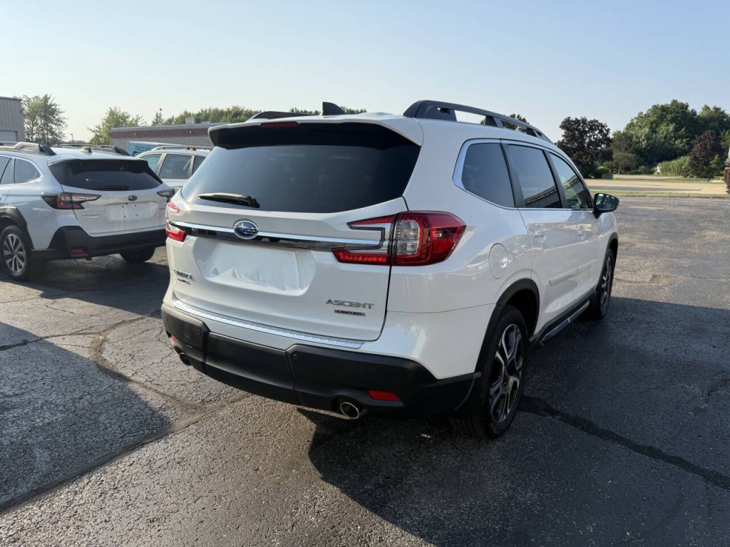 2024 Subaru Ascent Image 6