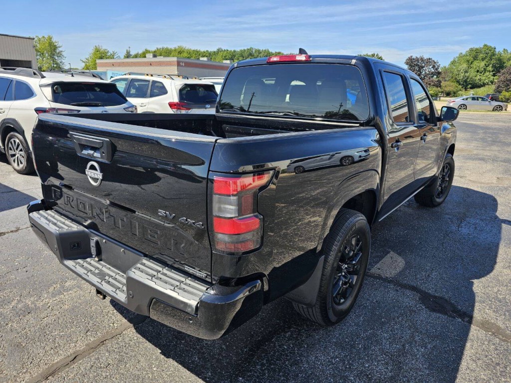 2023 Nissan Frontier Image 6