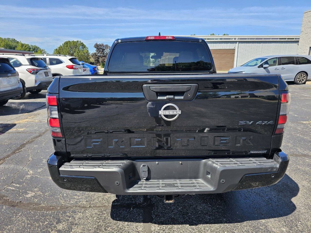 2023 Nissan Frontier Image 7