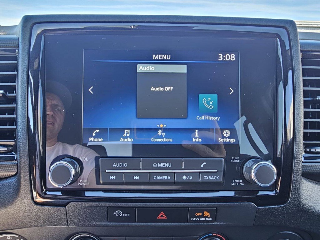 2023 Nissan Frontier Image 39