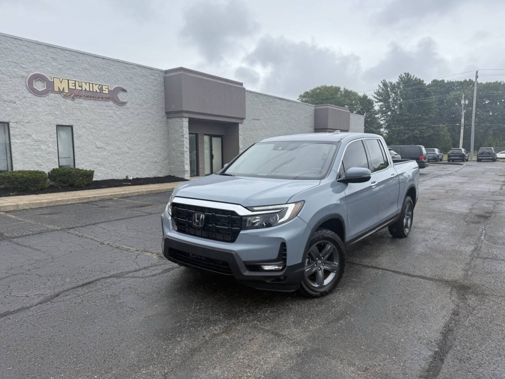 2023 Honda Ridgeline Image 2