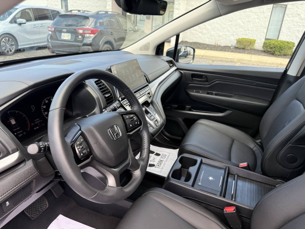 2025 Honda Odyssey Image 17