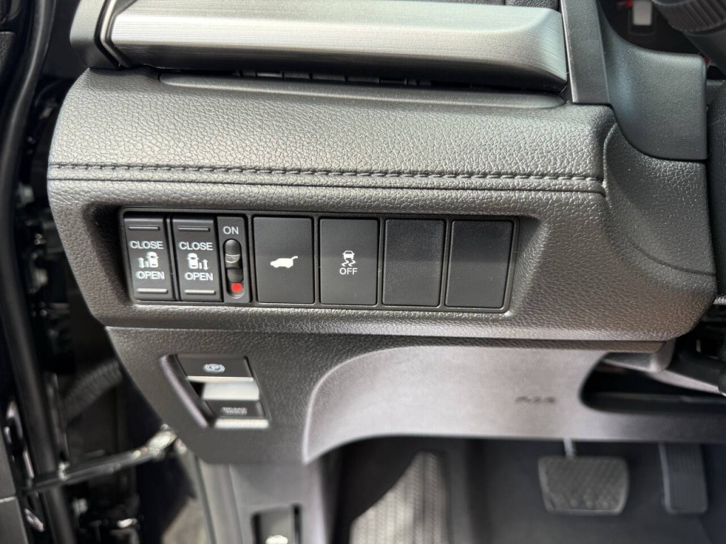 2025 Honda Odyssey Image 32