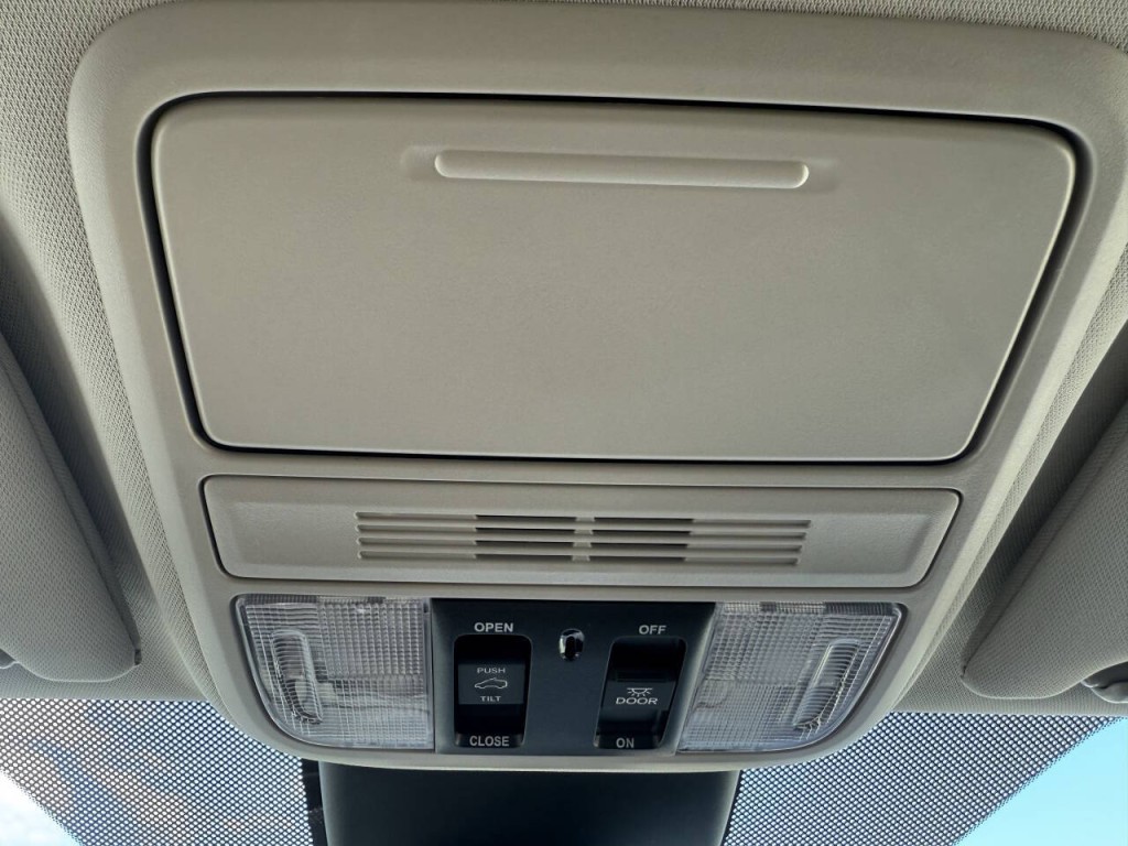 2025 Honda Odyssey Image 41