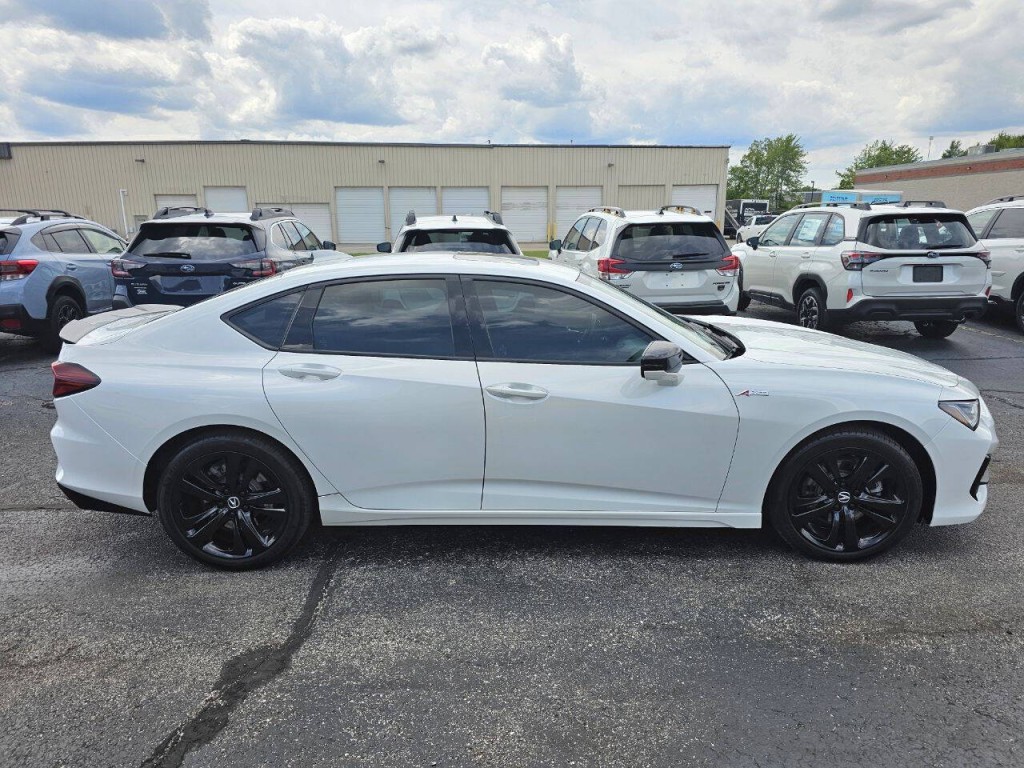 2023 Acura TL Image 5