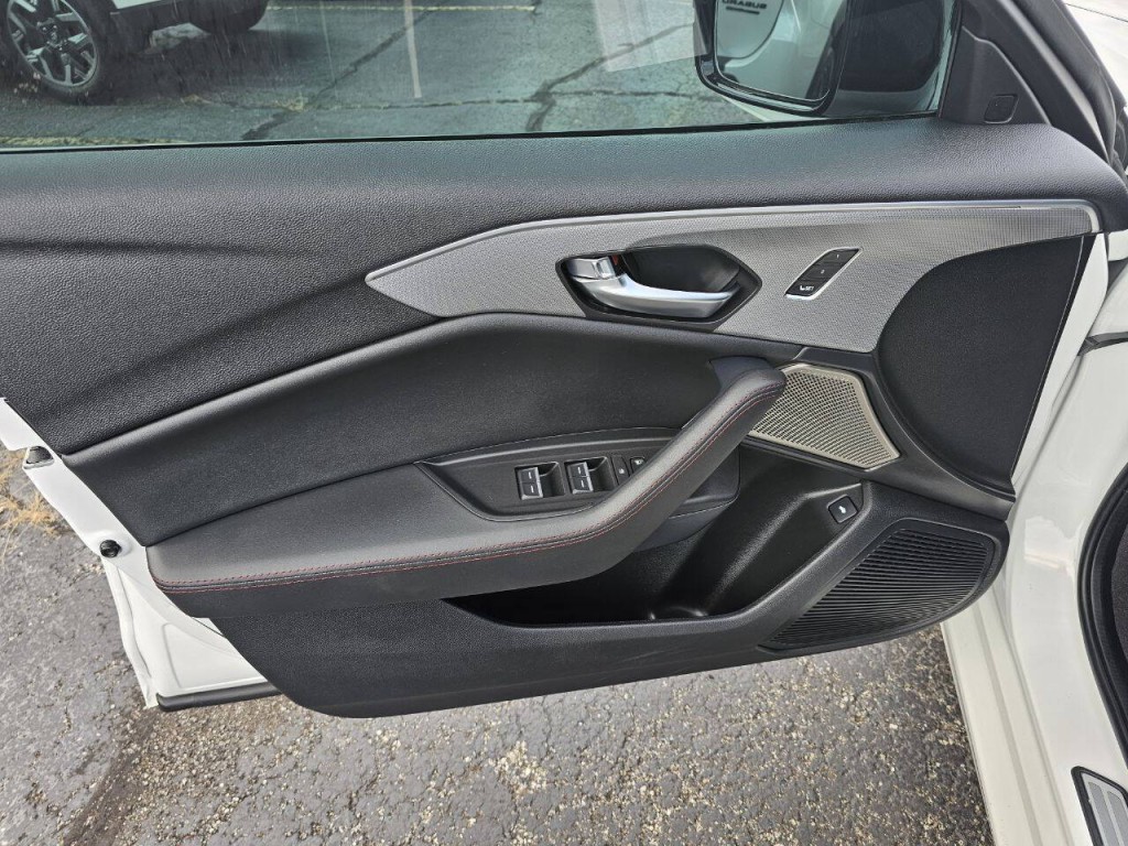 2023 Acura TL Image 17