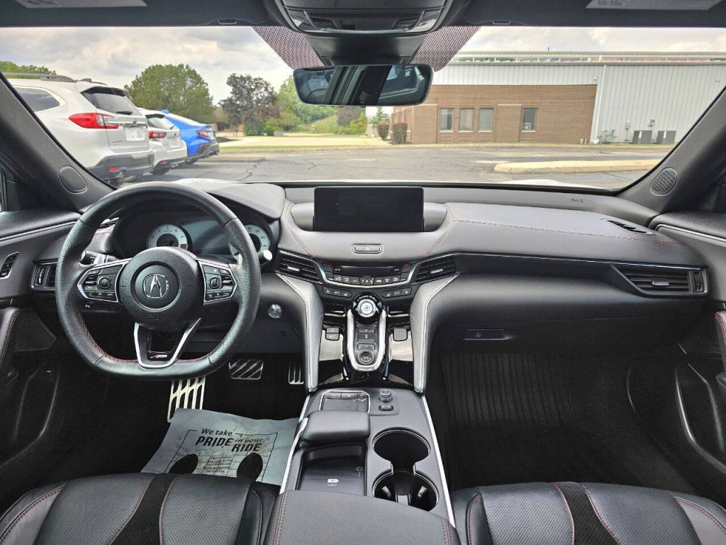 2023 Acura TL Image 30