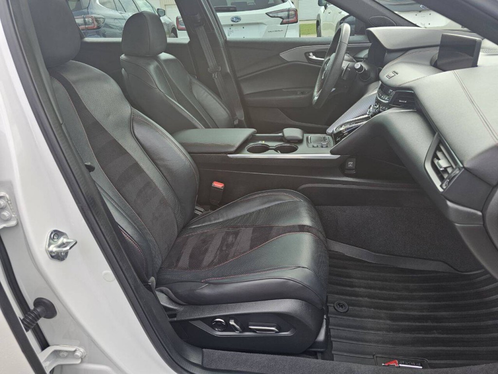 2023 Acura TL Image 33