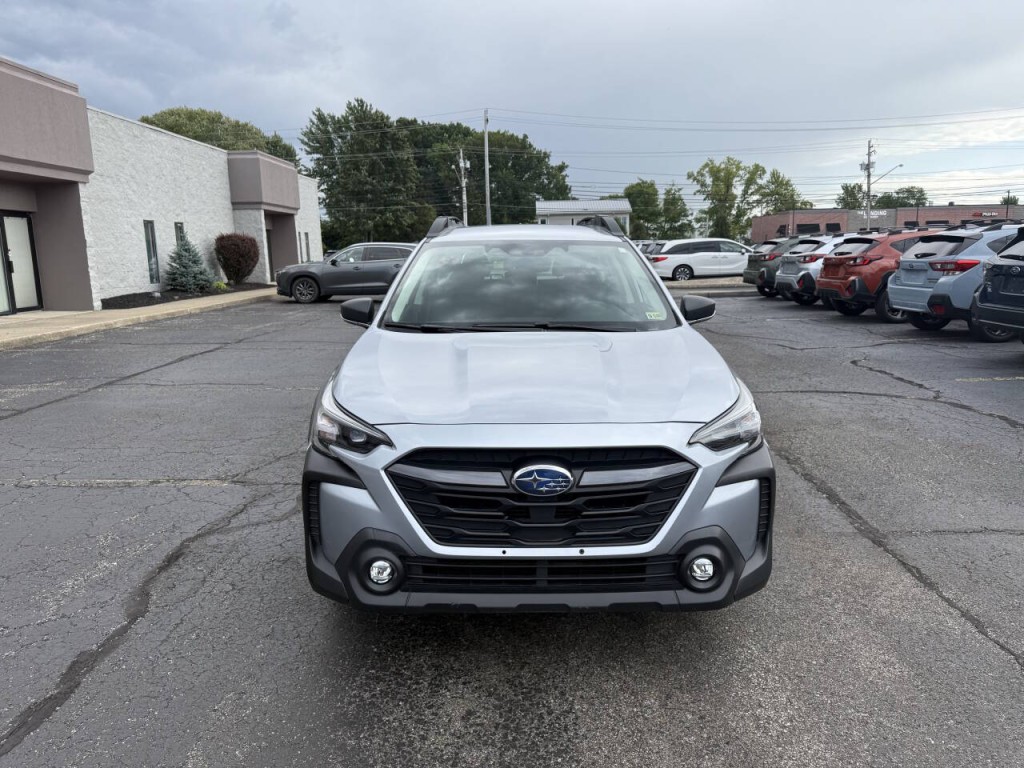 2025 Subaru Outback Image 3