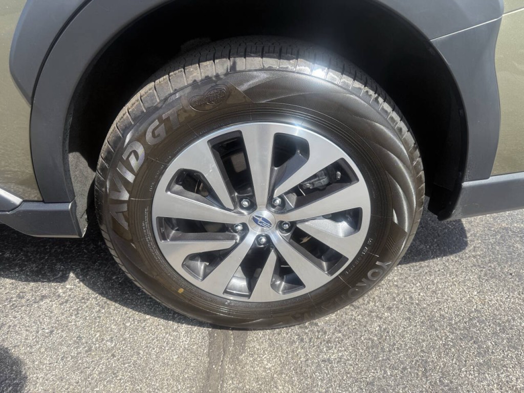 2025 Subaru Outback Image 10