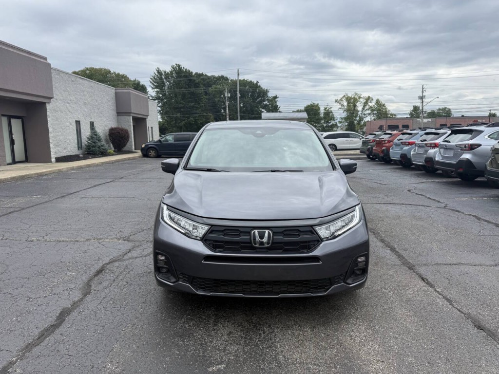 2025 Honda Odyssey Image 3