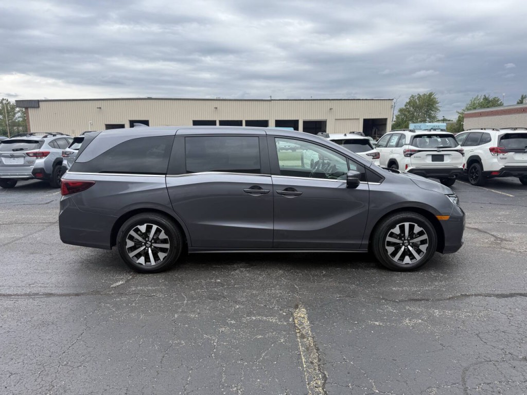 2025 Honda Odyssey Image 7