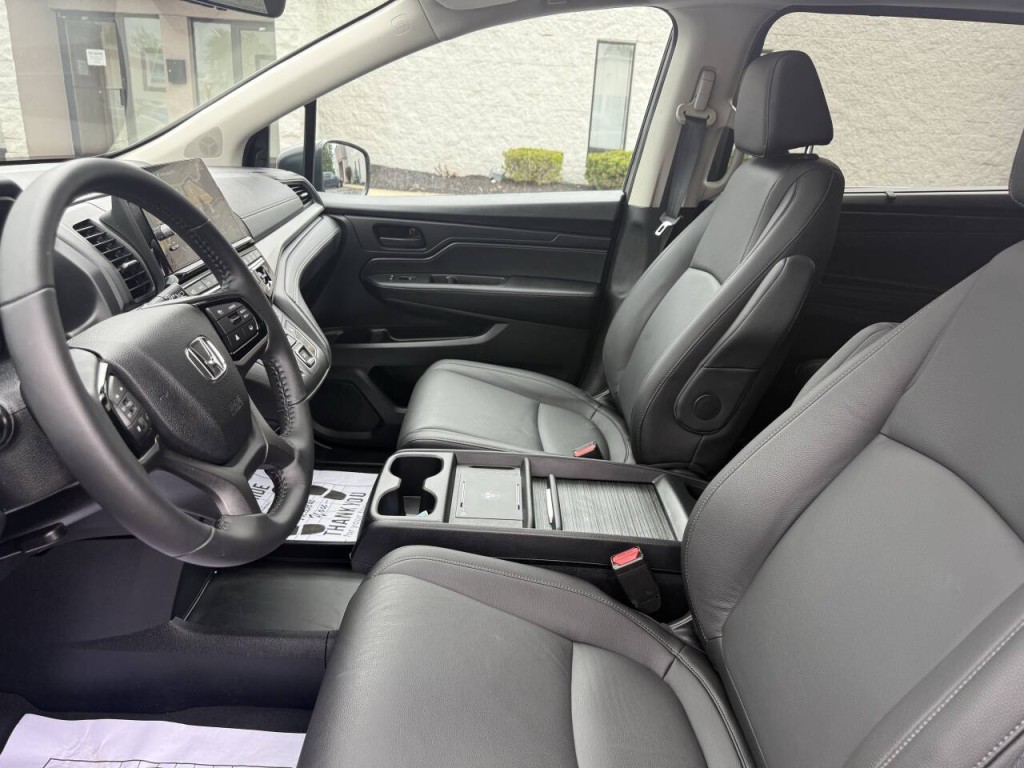 2025 Honda Odyssey Image 18